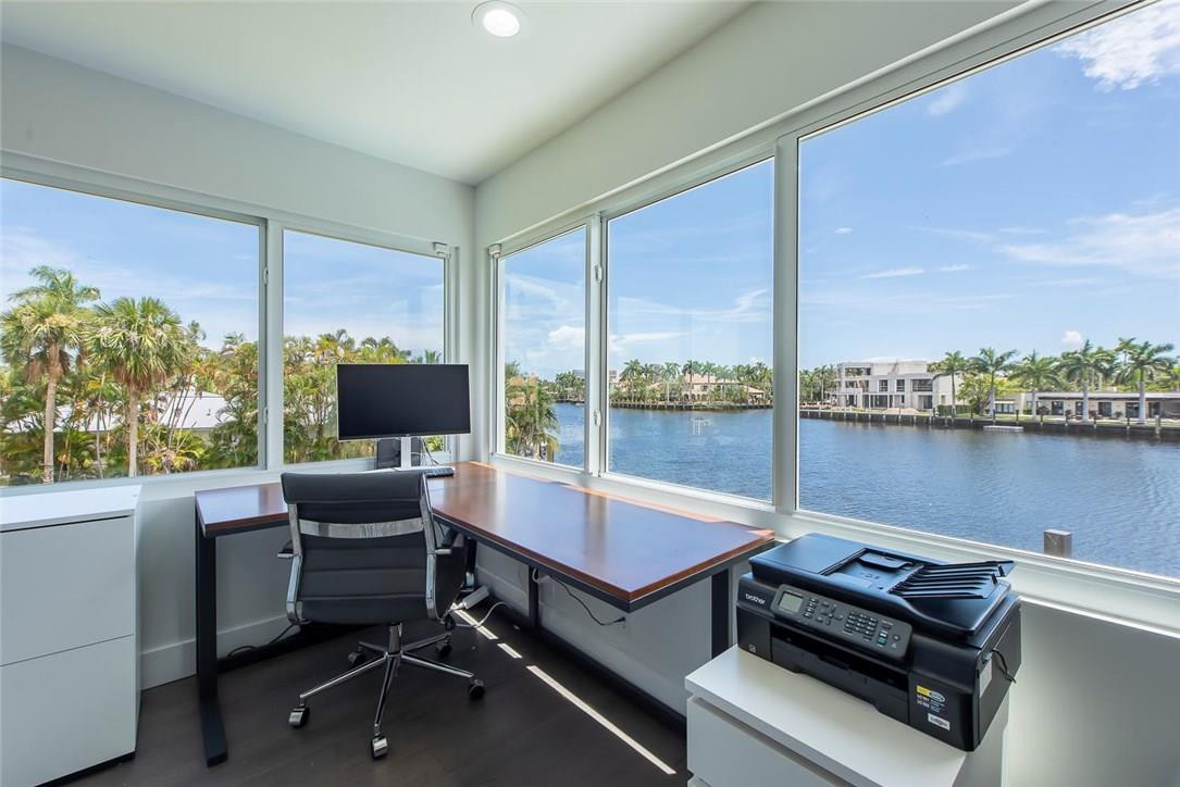 Sunrise Key 45-6 B - Residential