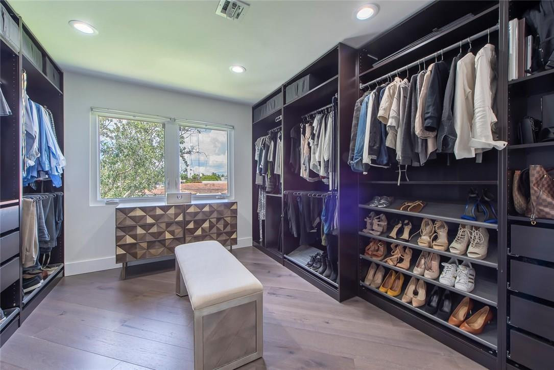 Sunrise Key 45-6 B - Residential