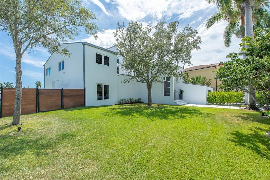 Sunrise Key 45-6 B - Residential