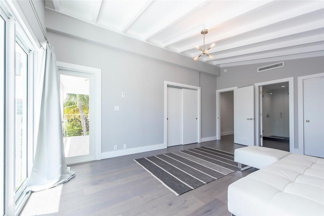 Sunrise Key 45-6 B - Residential