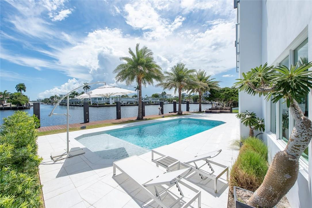 Sunrise Key 45-6 B - Residential