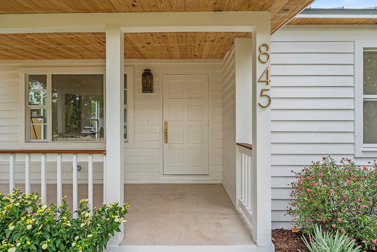 845 Sunset Road