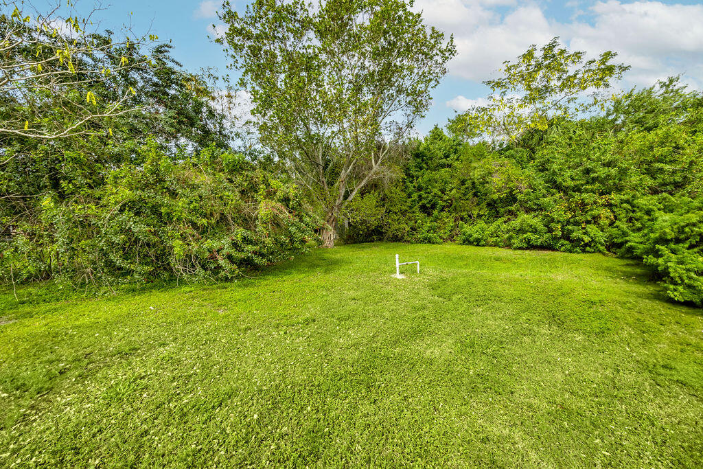 17331 38th Road N