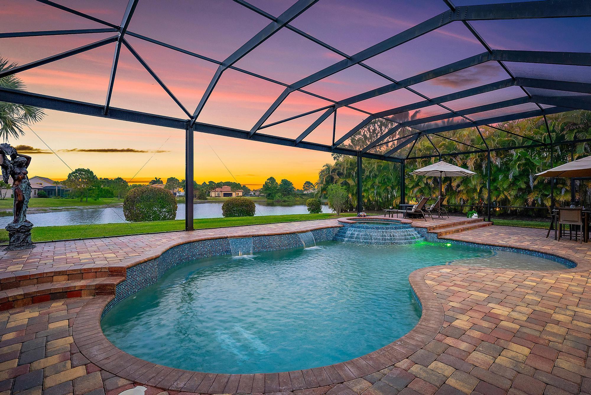 845 SW Habitat Lane