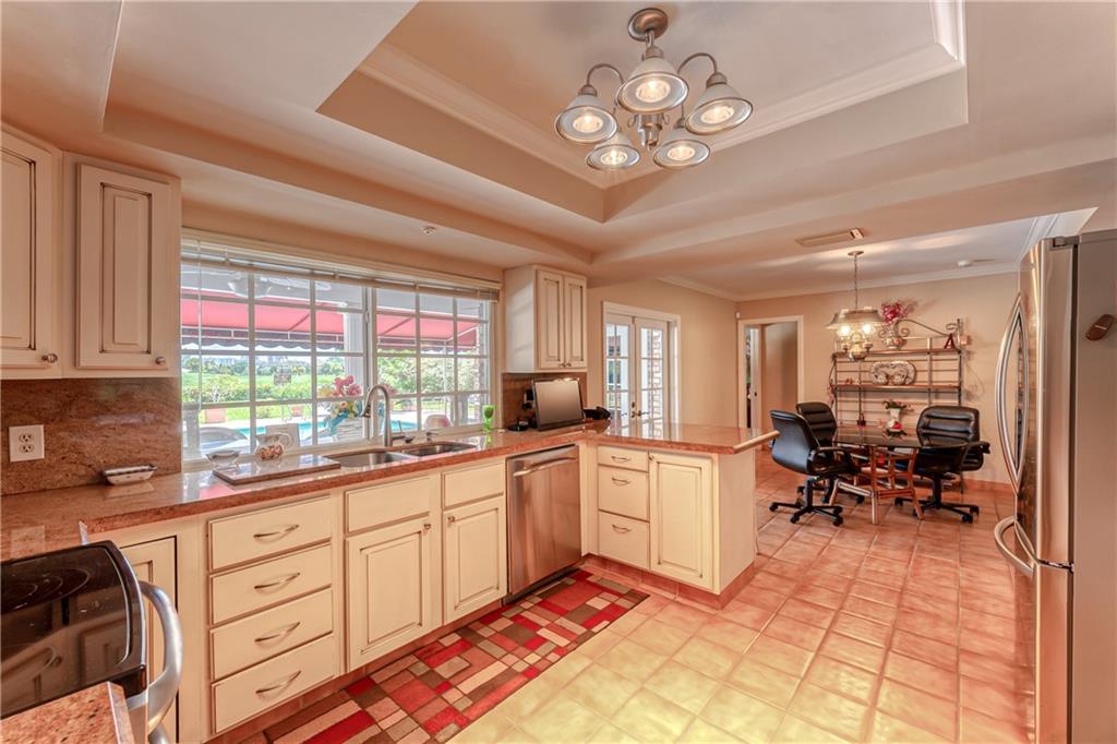 Coral Ridge Country Club - Residential