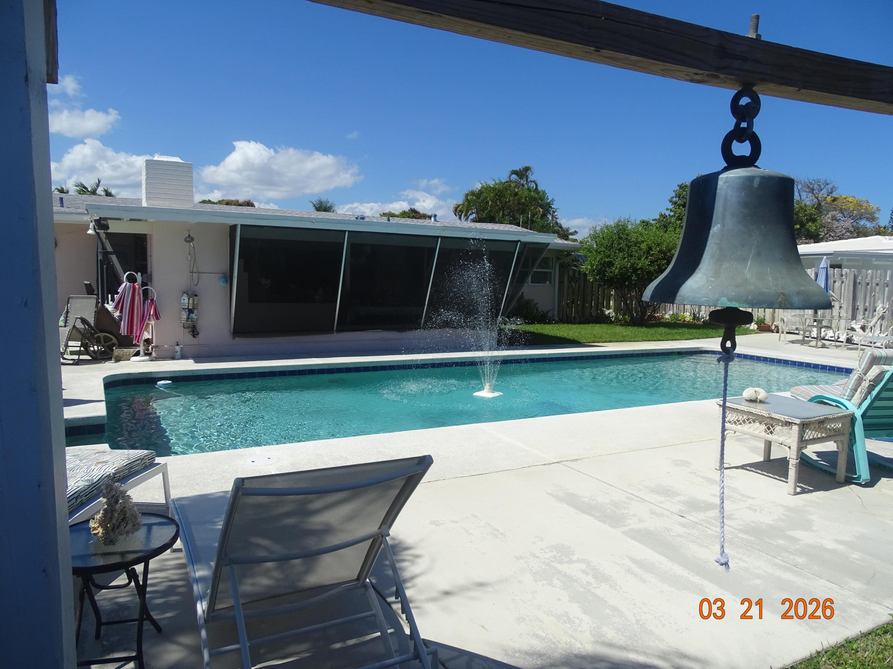 UNIVERSITY GARDENS - Residential