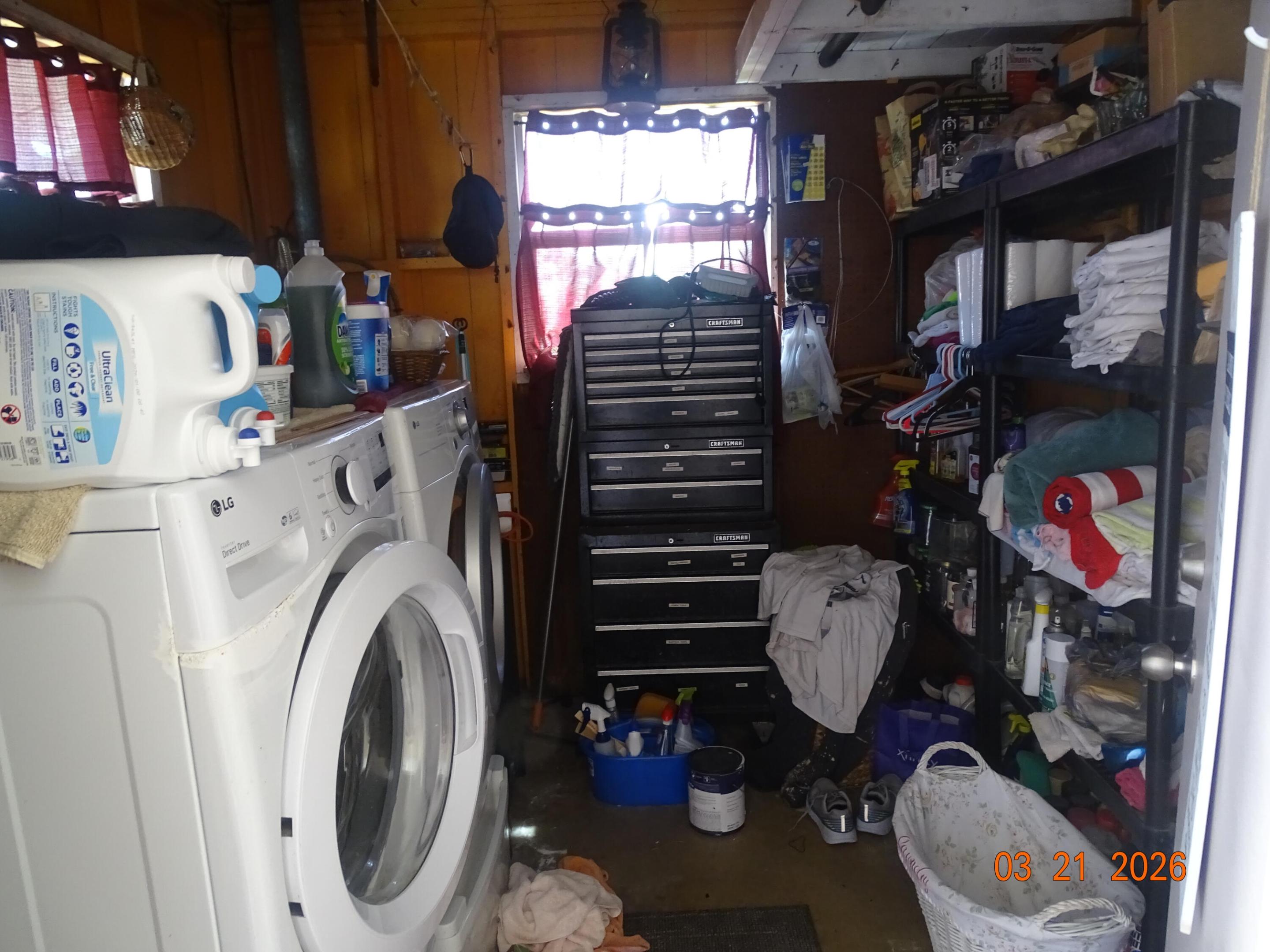 UNIVERSITY GARDENS - Residential