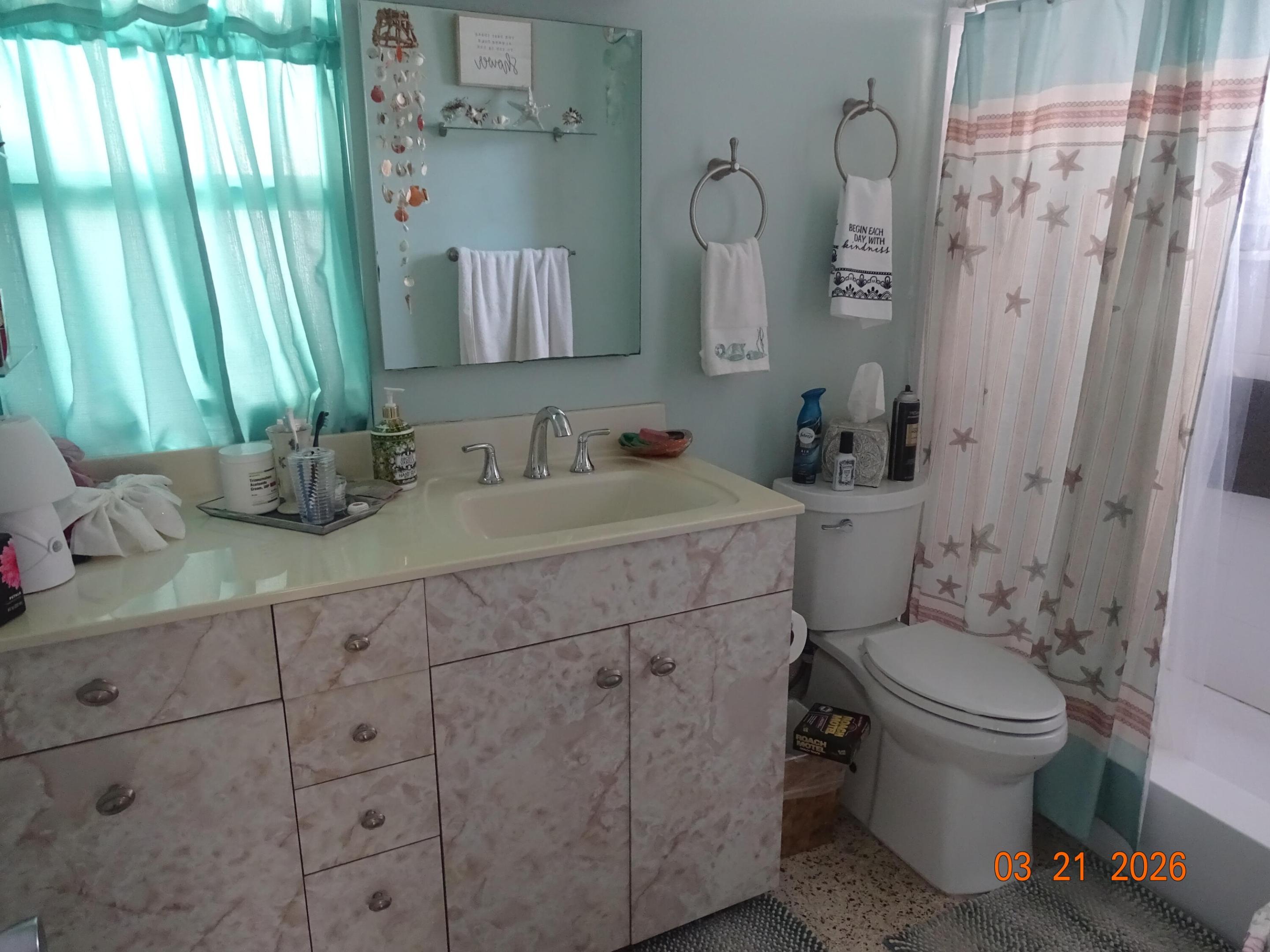 UNIVERSITY GARDENS - Residential