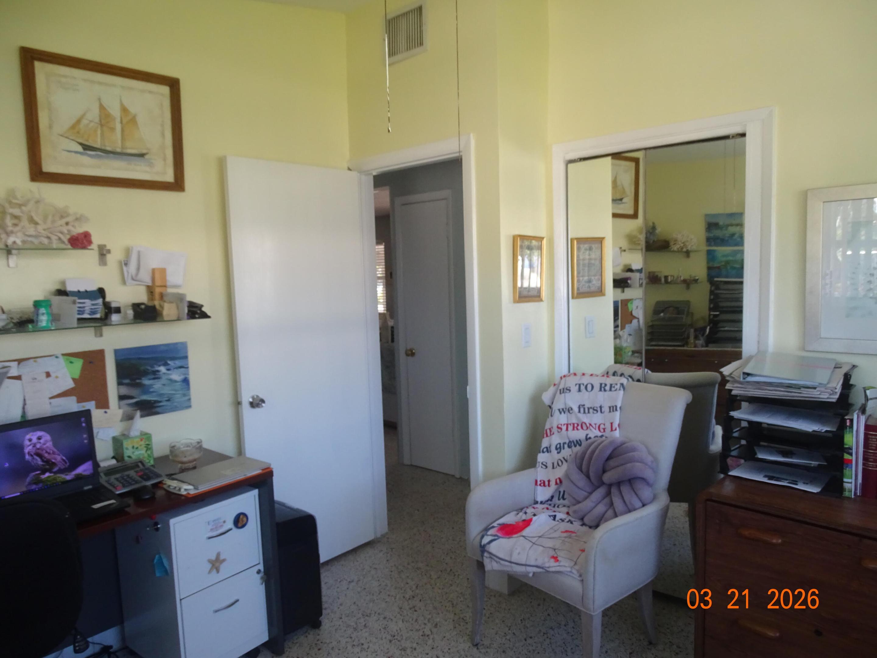 UNIVERSITY GARDENS - Residential