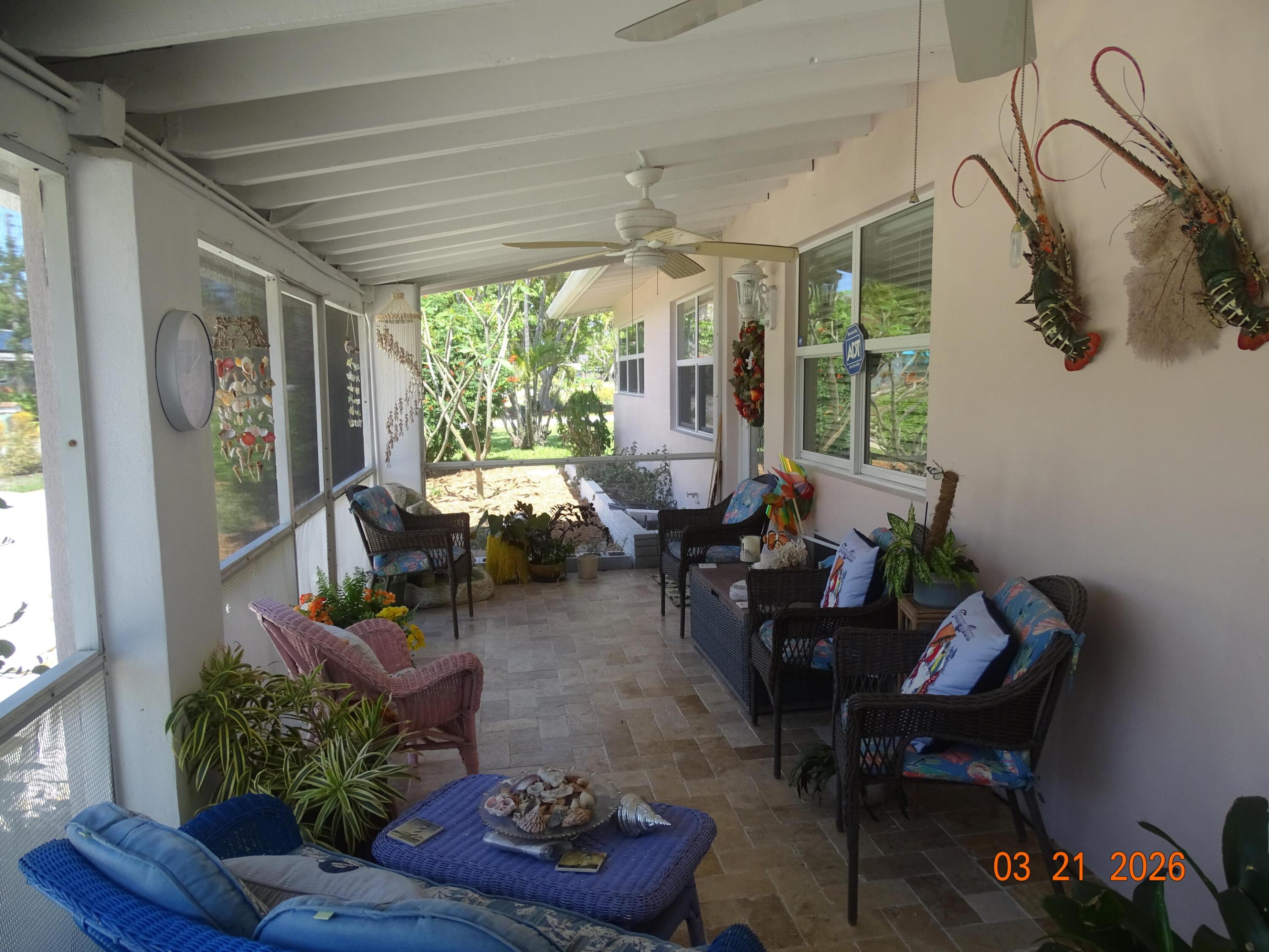 UNIVERSITY GARDENS - Residential