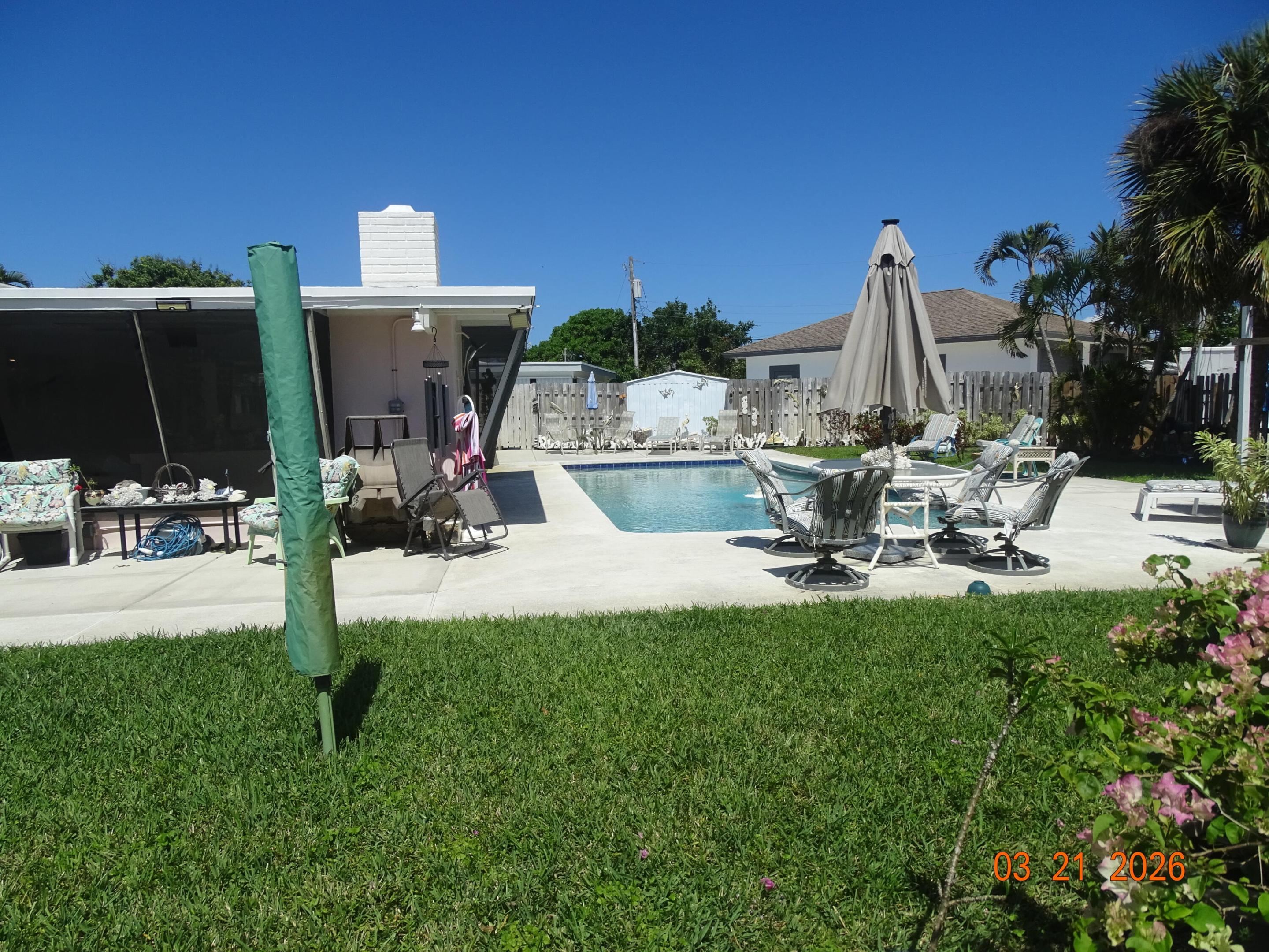 UNIVERSITY GARDENS - Residential