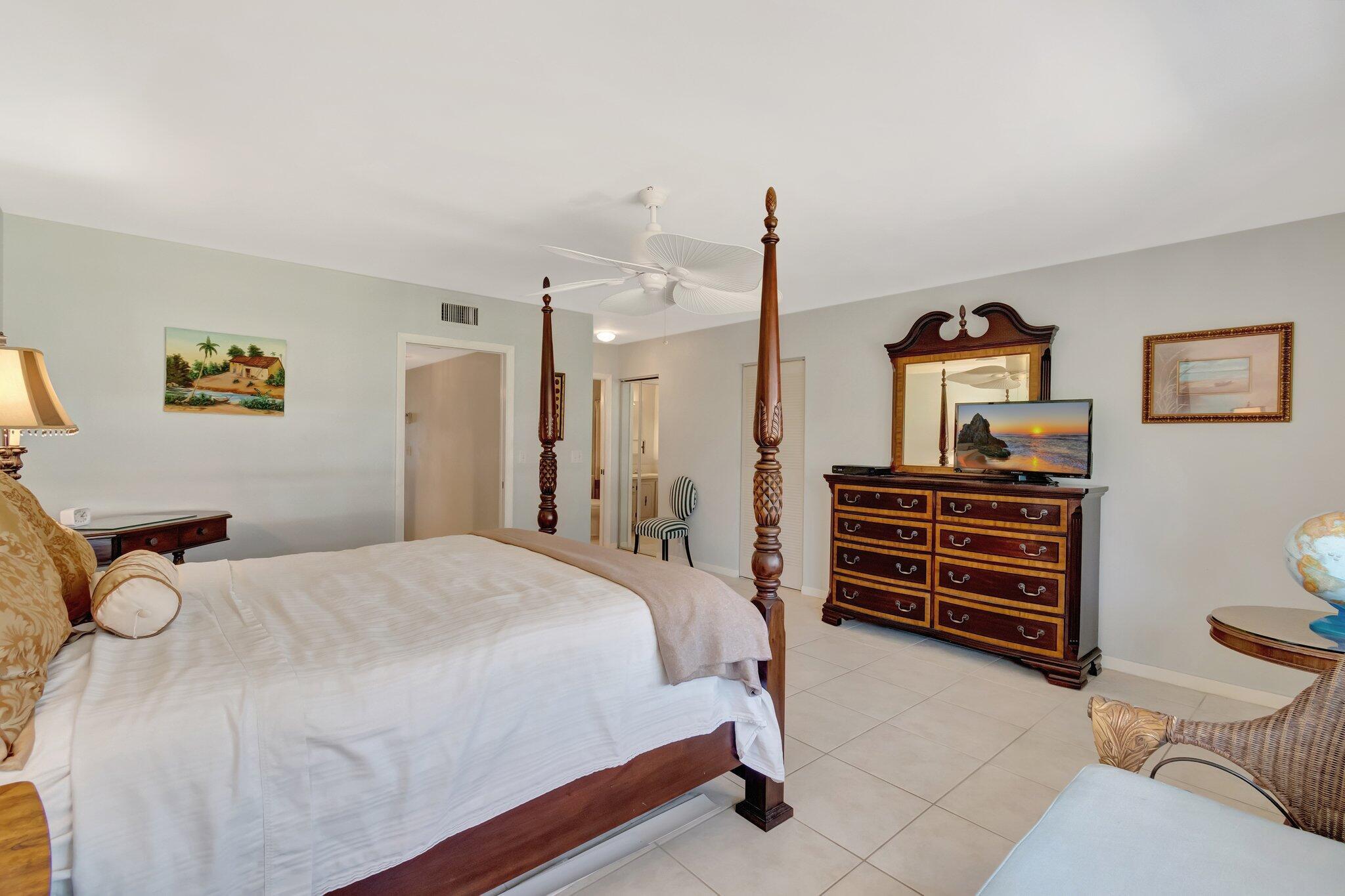 HIGH POINT OF DELRAY SEC 6 CONDO - Residential