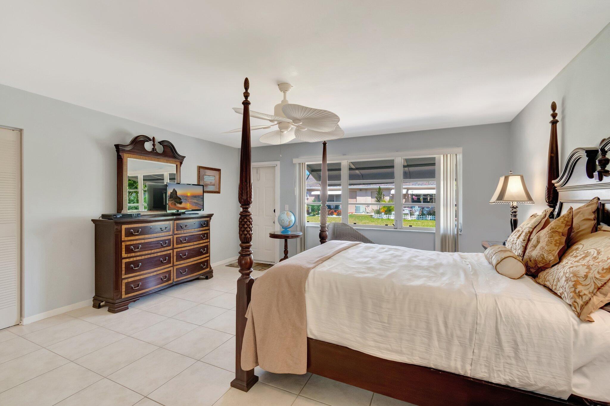 HIGH POINT OF DELRAY SEC 6 CONDO - Residential