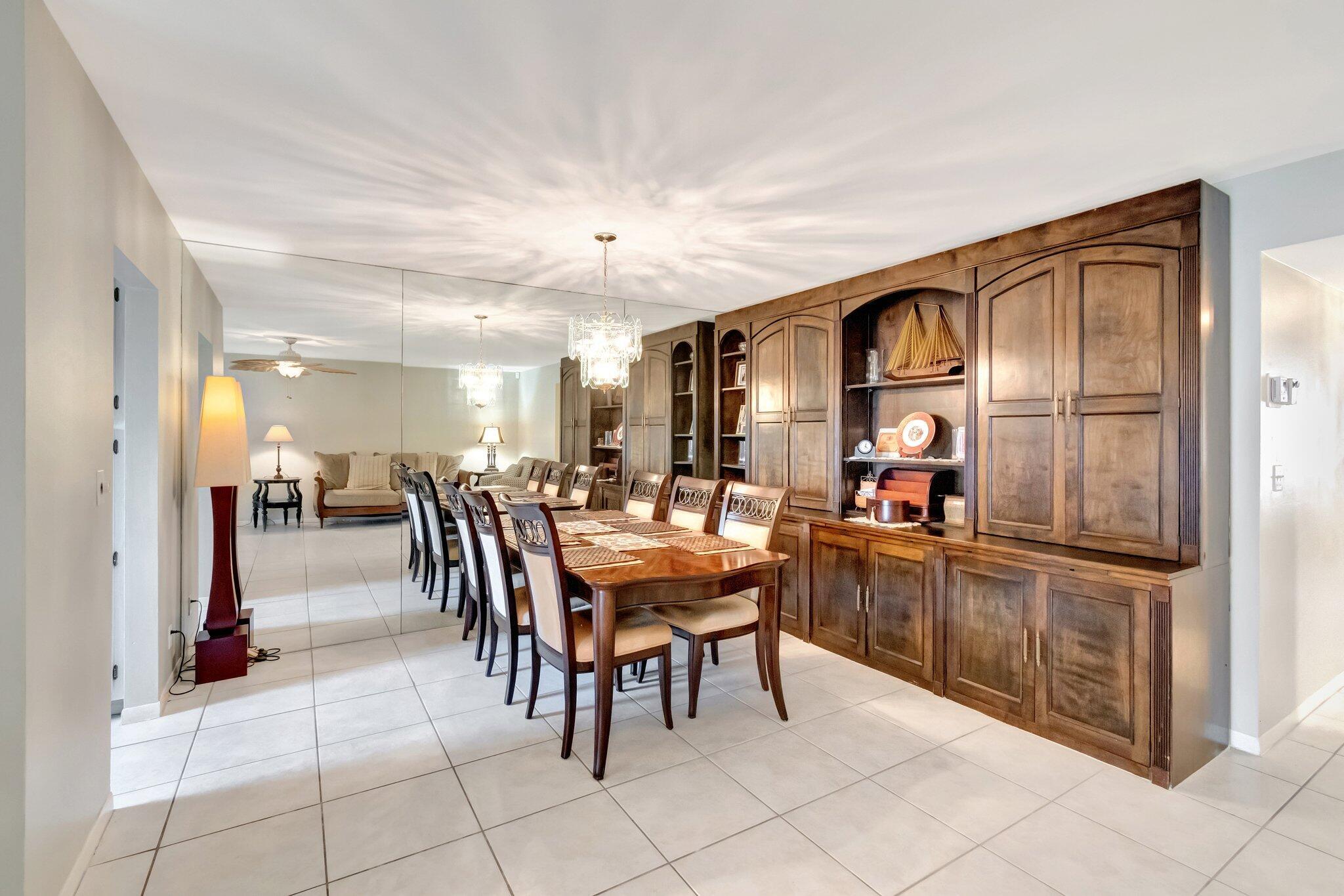 HIGH POINT OF DELRAY SEC 6 CONDO - Residential