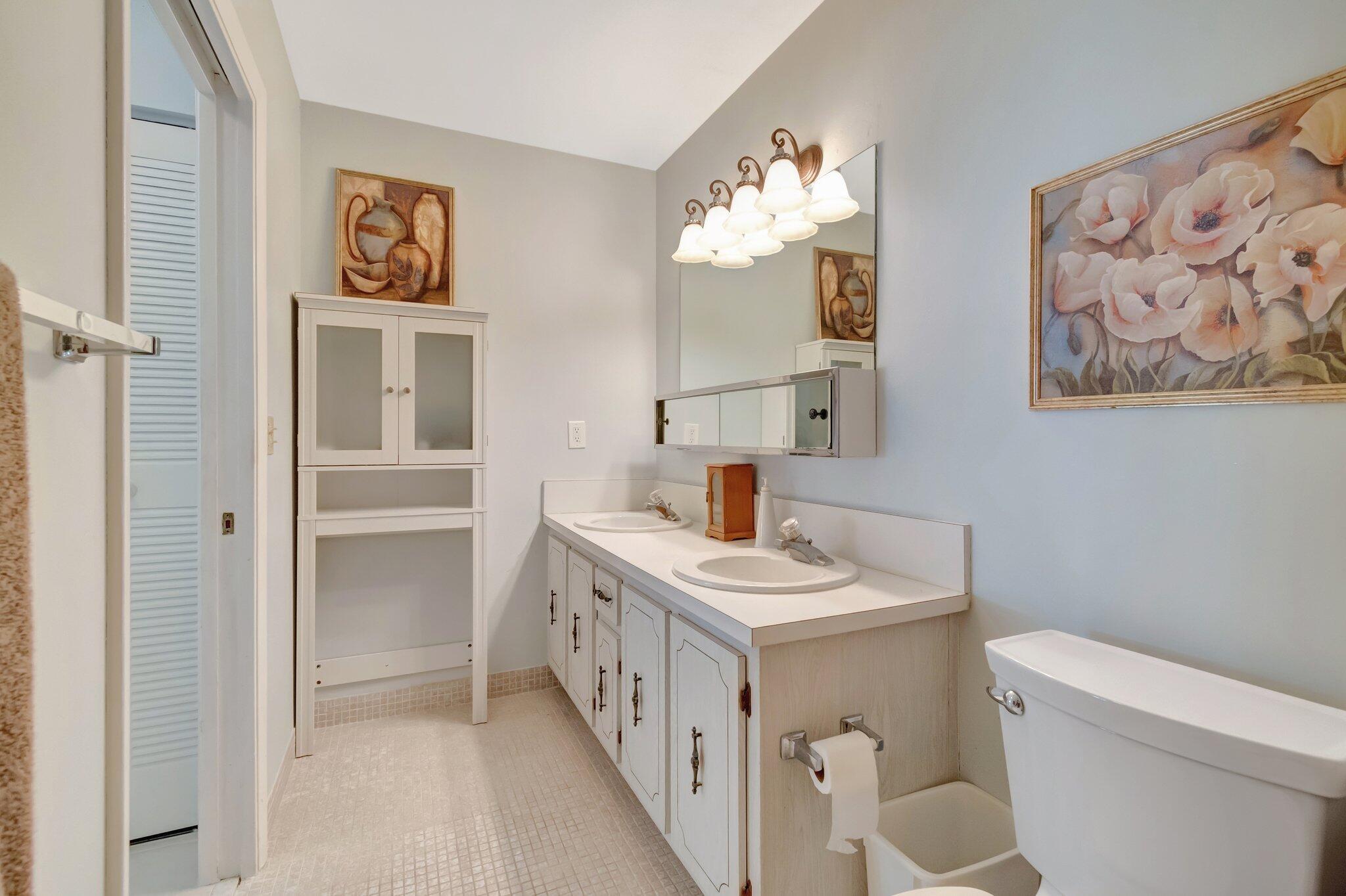 HIGH POINT OF DELRAY SEC 6 CONDO - Residential