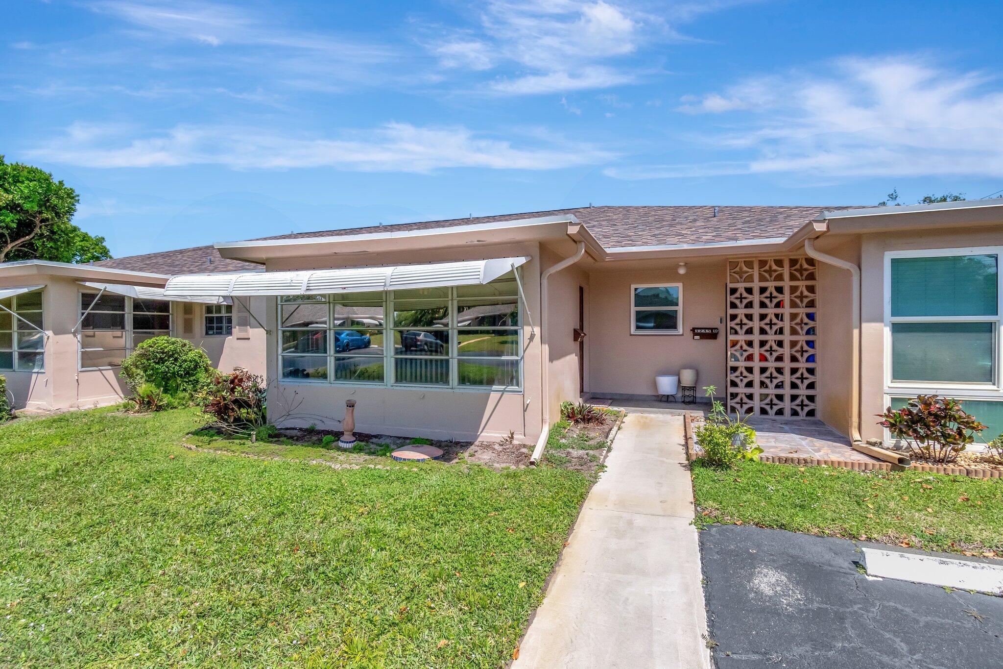 HIGH POINT OF DELRAY SEC 6 CONDO - Residential