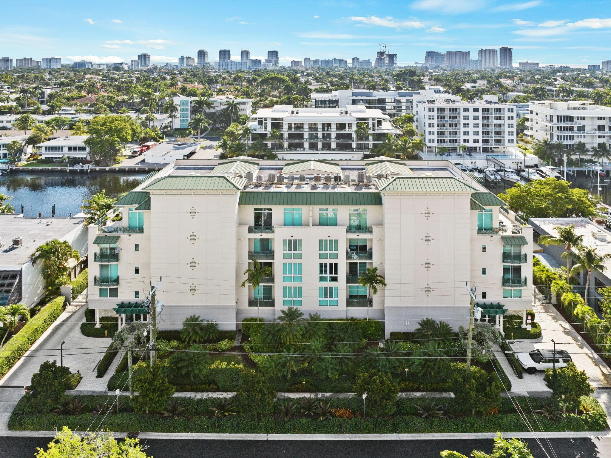 LANDINGS AT LAS OLAS - Residential