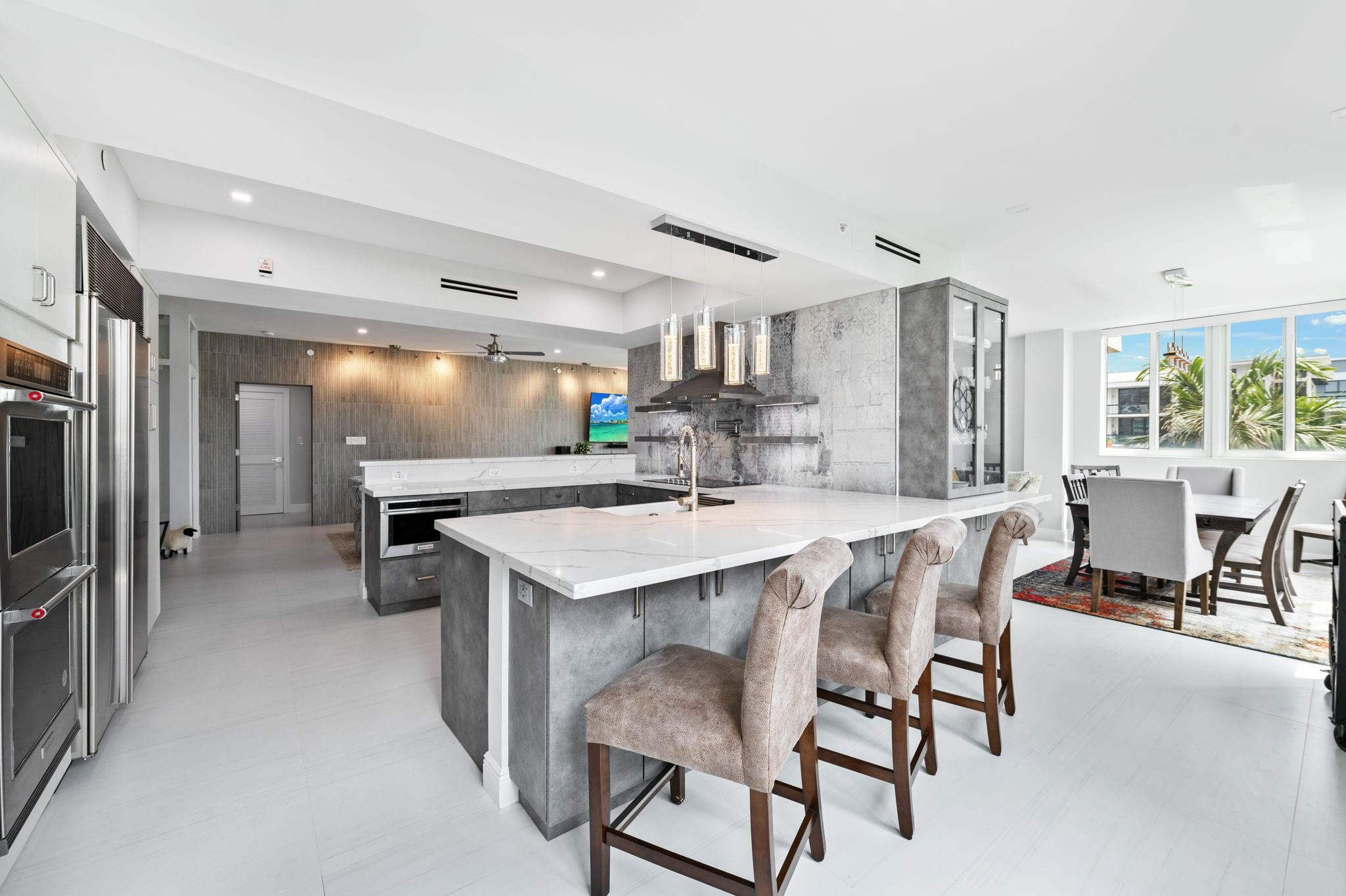 LANDINGS AT LAS OLAS - Residential