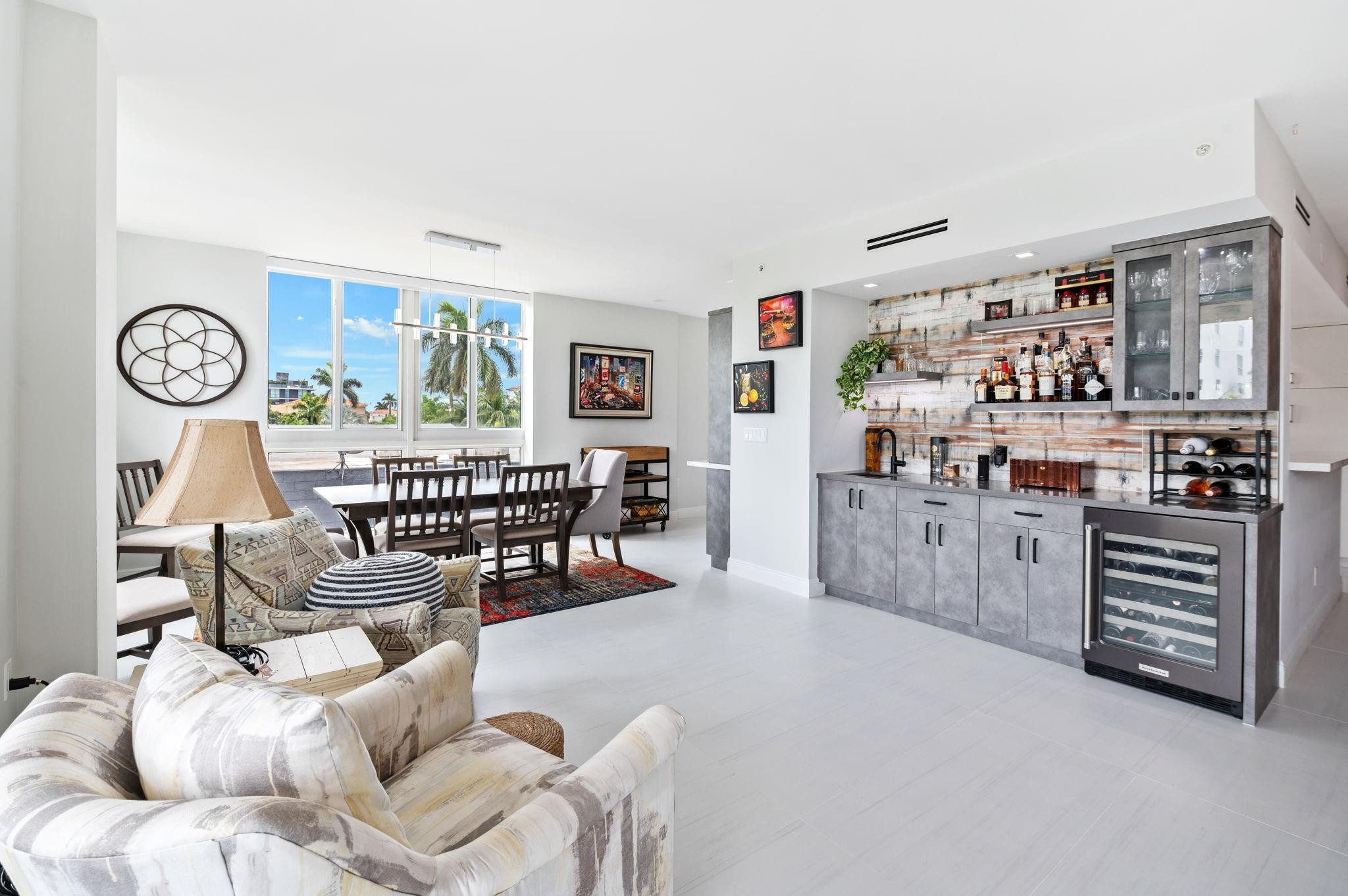 LANDINGS AT LAS OLAS - Residential