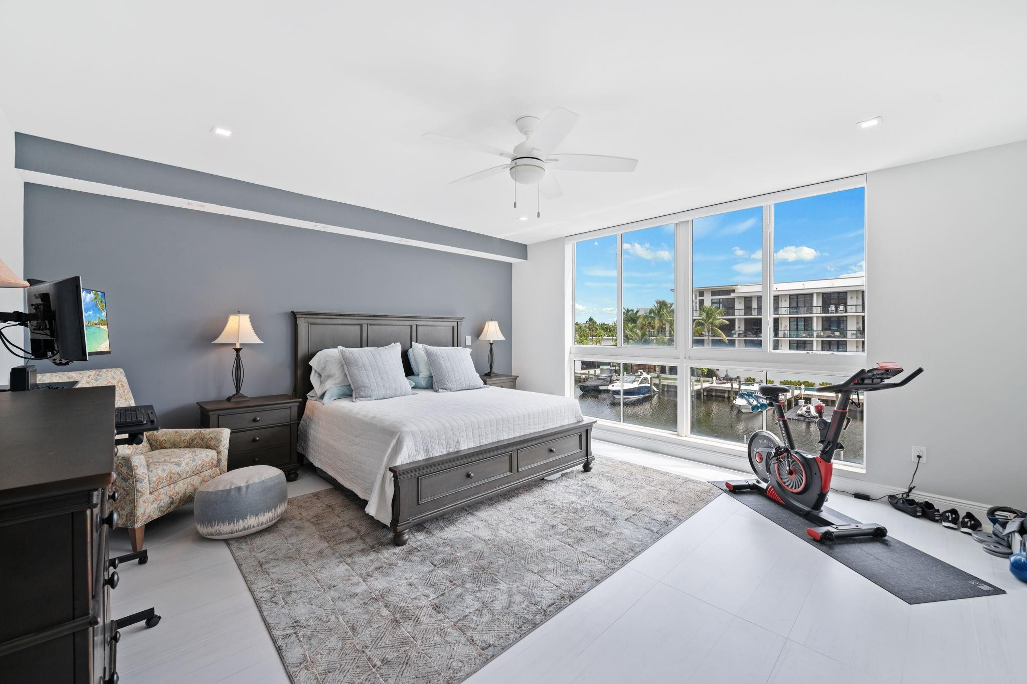 LANDINGS AT LAS OLAS - Residential