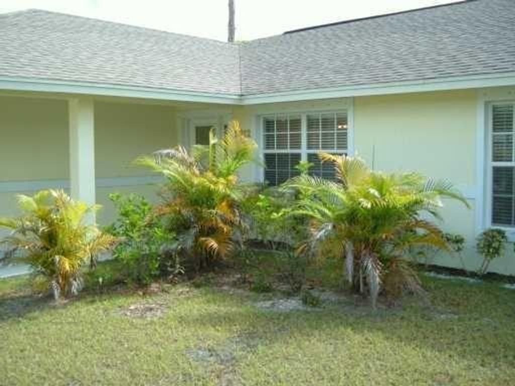 Photo of 5312 Paleo Pines Circle, Fort Pierce, FL 34951 (MLS # R10737775)