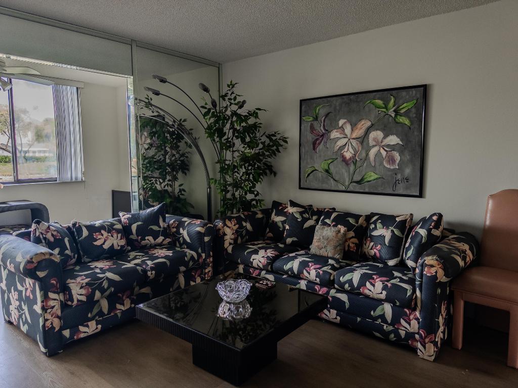 DORADO AT HAMPTONS WEST - Residential