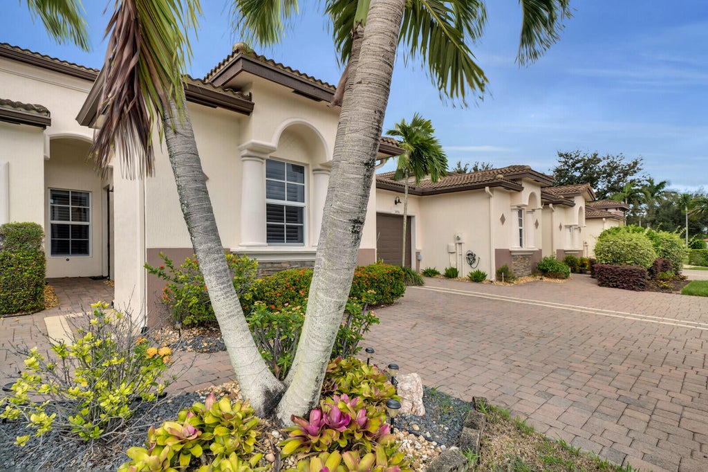 Photo of 14982 Barletta Way, Delray Beach, FL 33446 (MLS # B26094368)