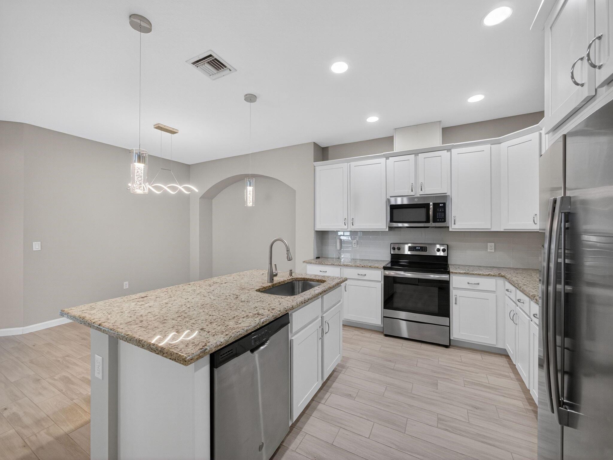 LAKEPARK AT TRADITION PLA - Residential