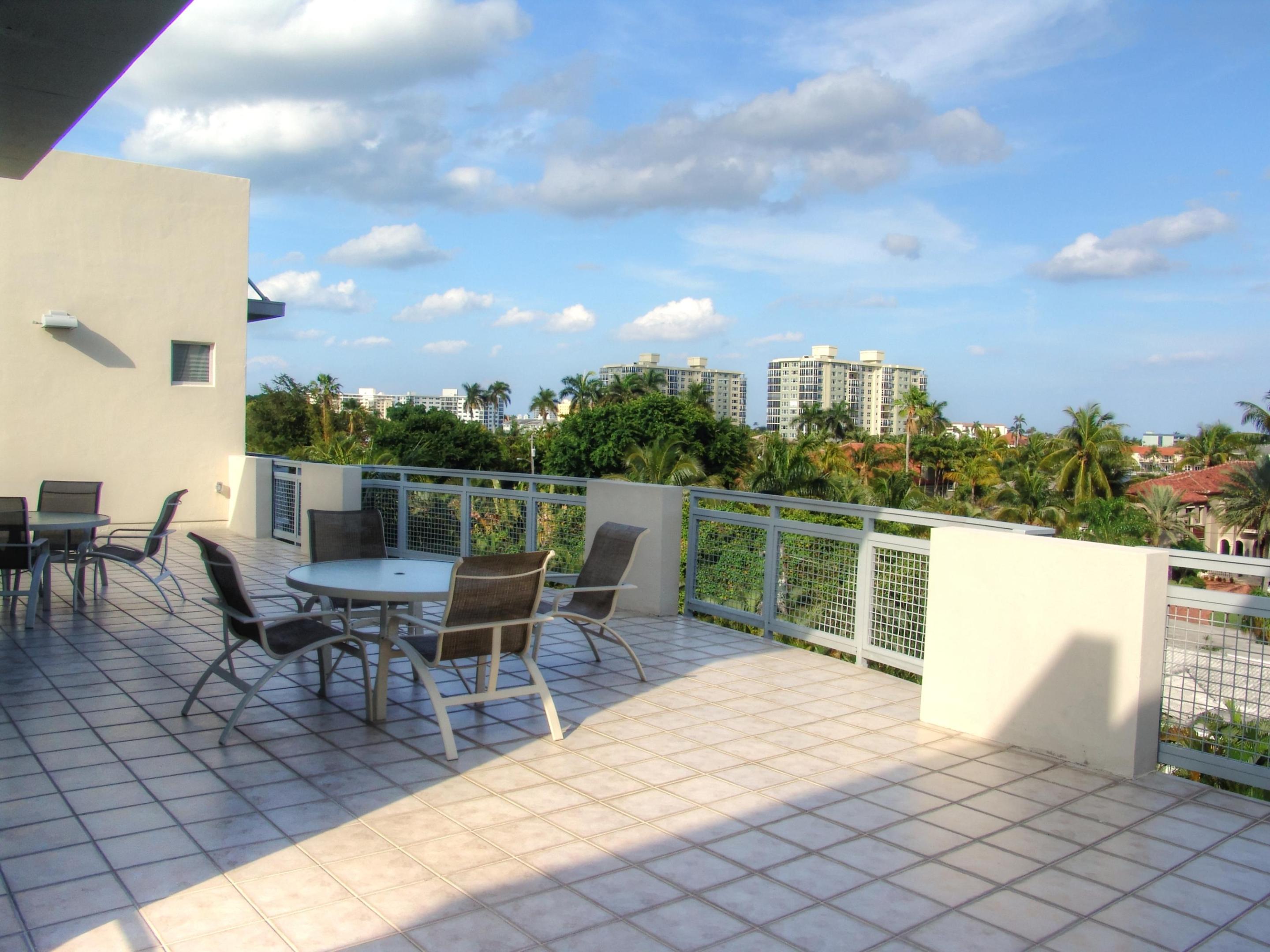 MERIDIAN DELRAY CONDO - Residential Lease