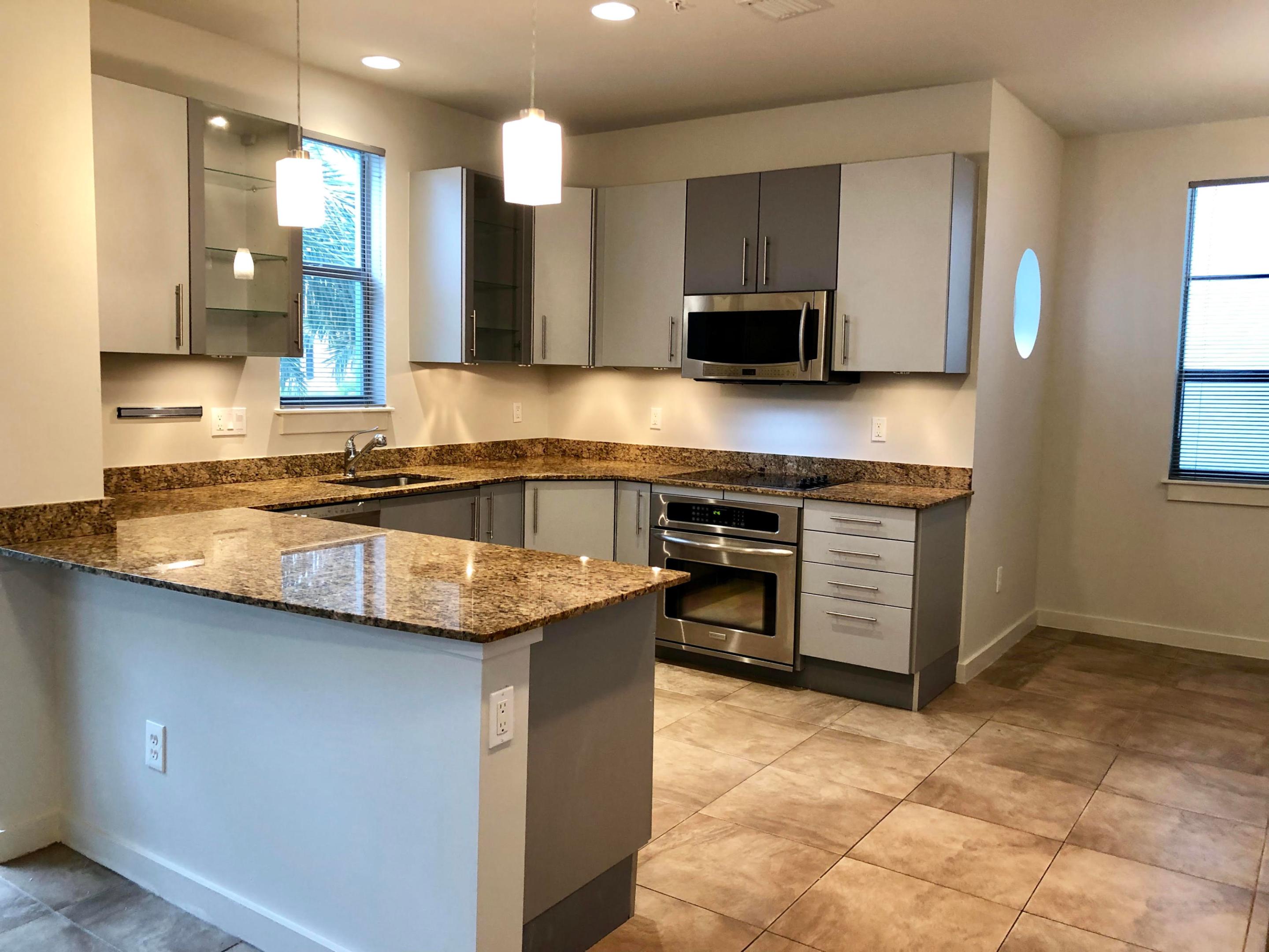 MERIDIAN DELRAY CONDO - Residential Lease