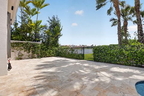 Tiny photo for 17921 Villa Club Way, Boca Raton, FL 33496 (MLS # B26013789)