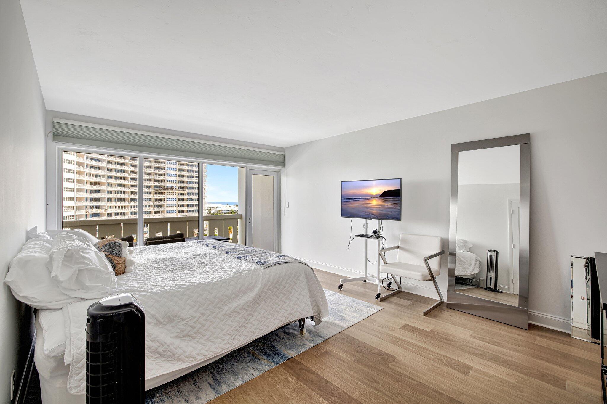 SKY HARBOUR EAST CONDO - Residential