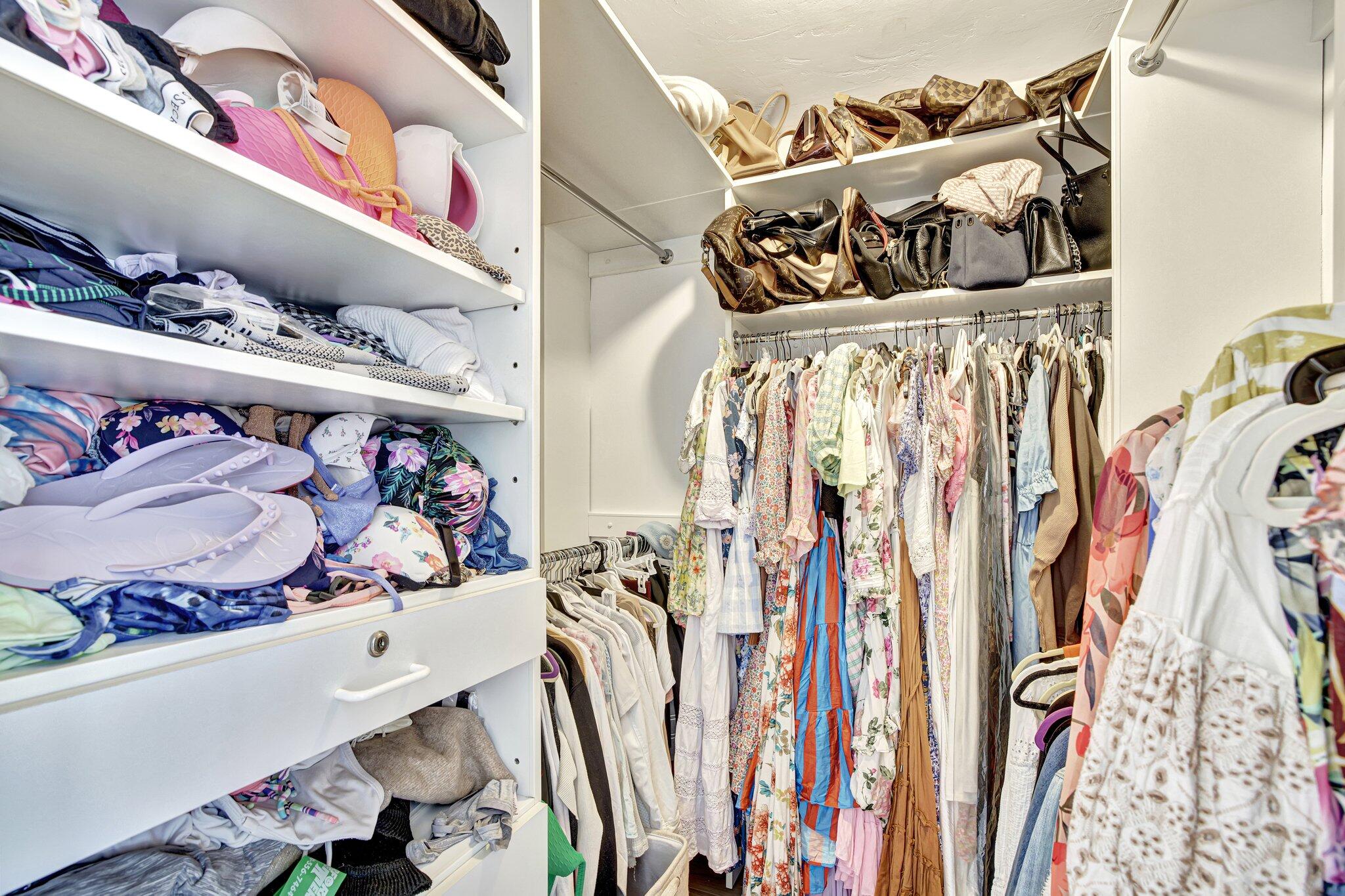 SKY HARBOUR EAST CONDO - Residential