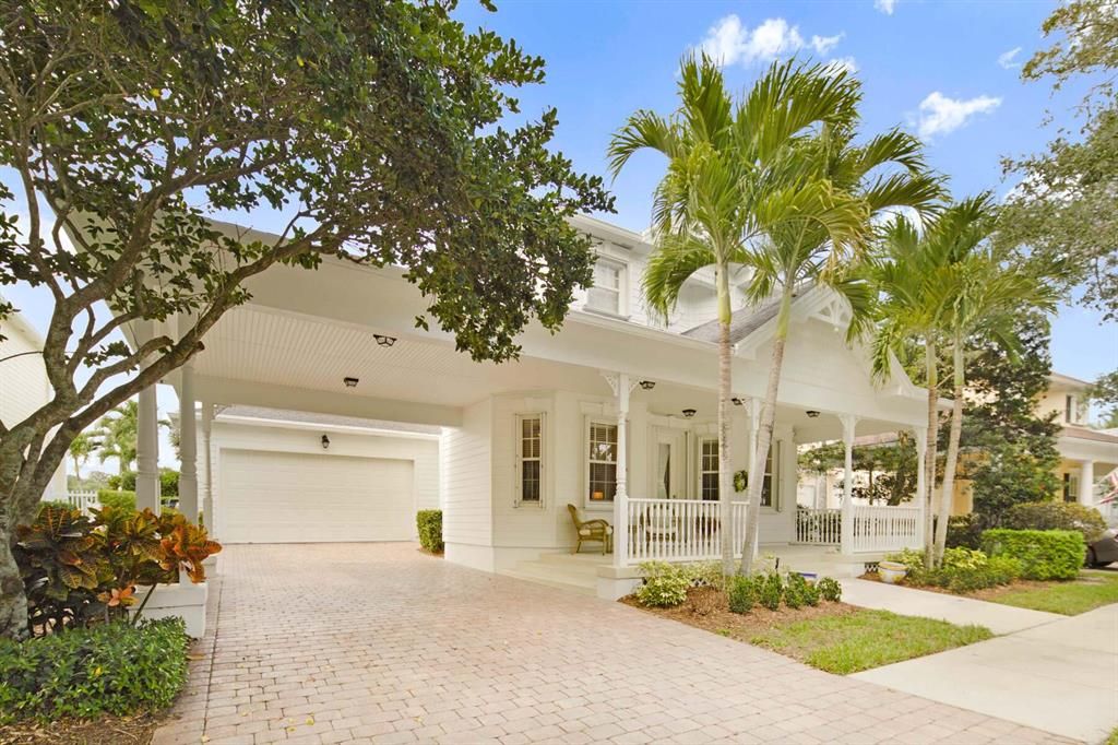 Photo of 144 Barbados Drive, Jupiter, FL 33458 (MLS # R10887383)