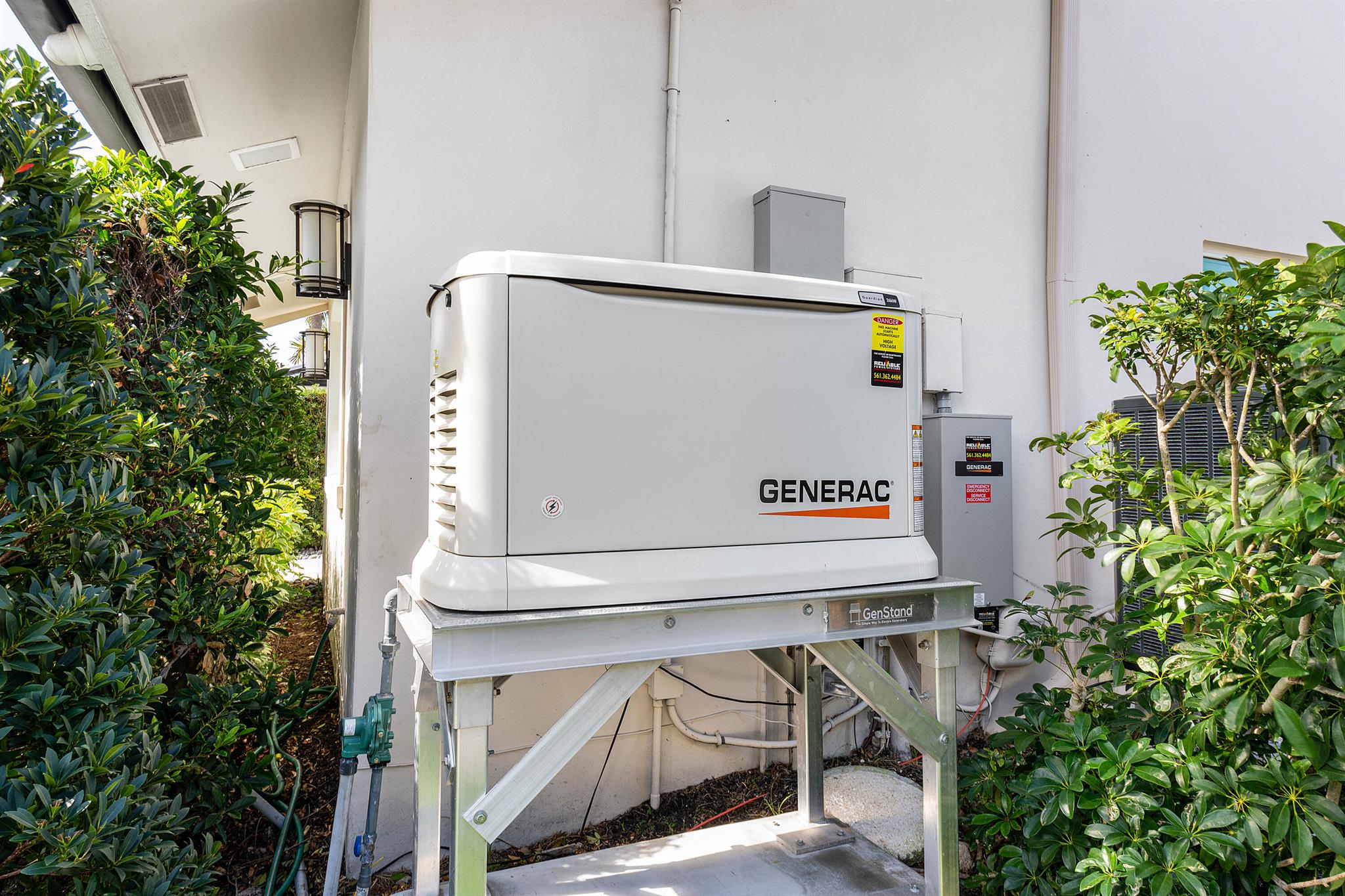 TROPIC ISLE 3RD SEC IN PB - Residential