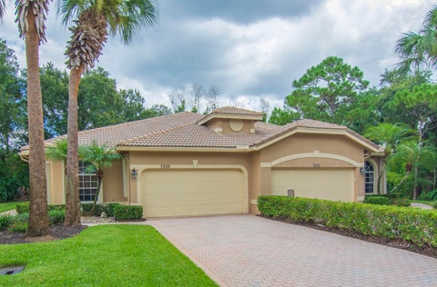 Photo of 7003 Willow Pine Way, Port Saint Lucie, FL 34986 (MLS # B26066039)