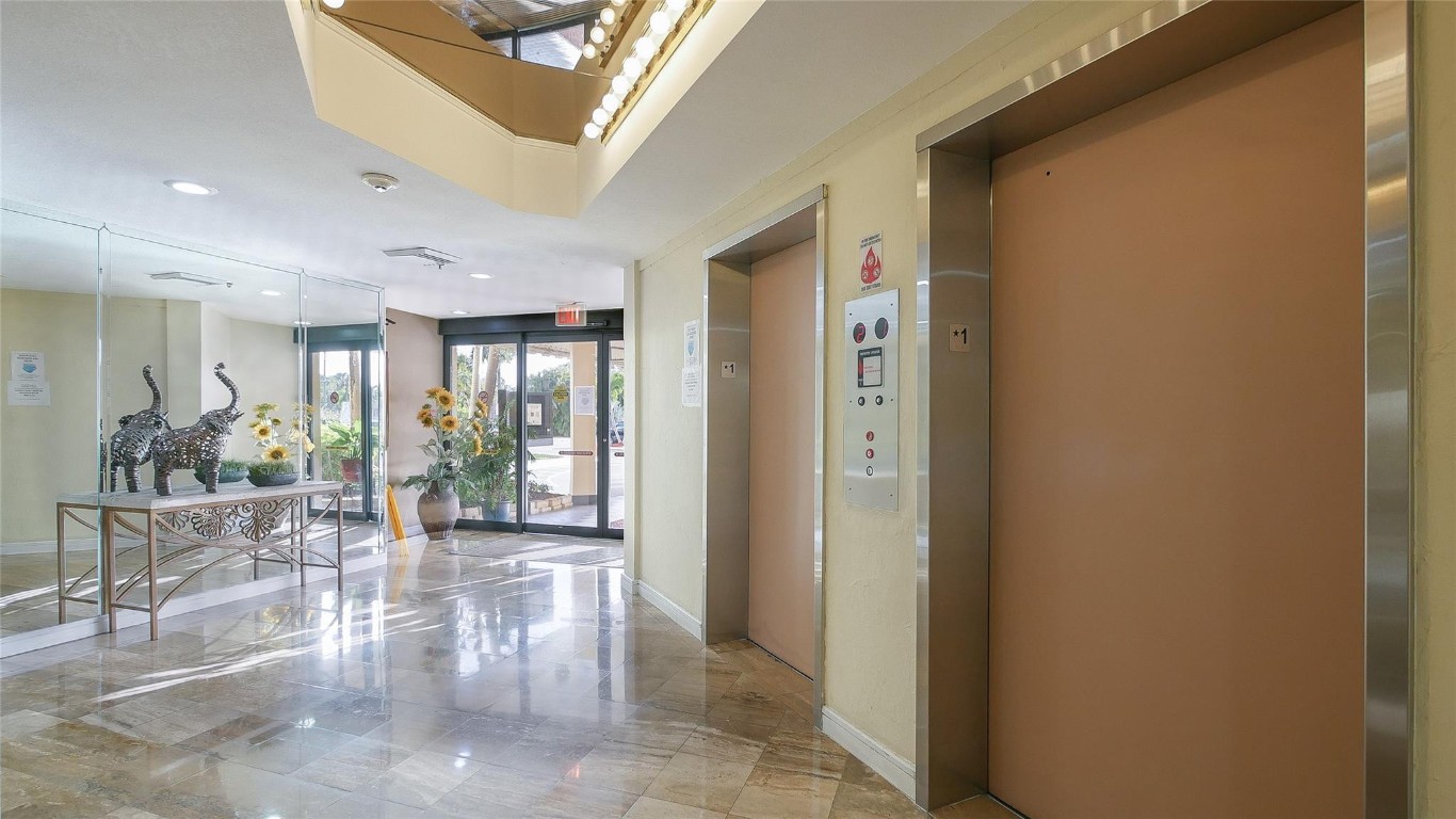 ENVIRON TOWERS - Residential