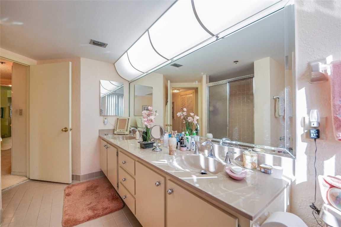 ENVIRON TOWERS - Residential