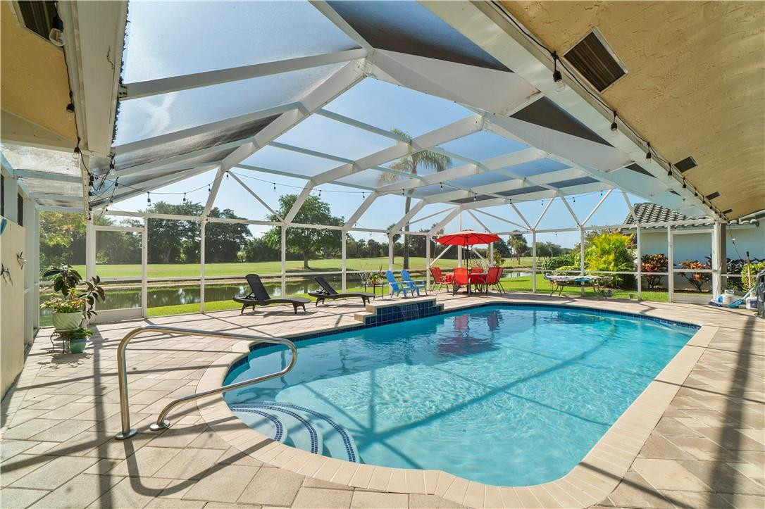 BOCA GREENS - Residential