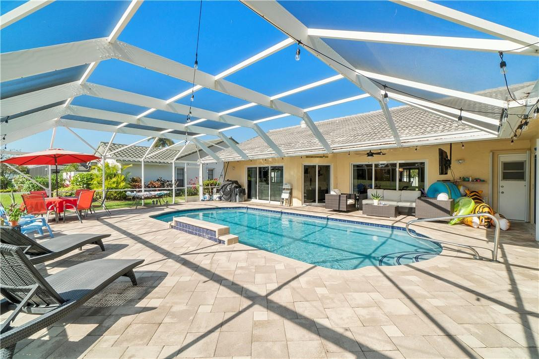 BOCA GREENS - Residential