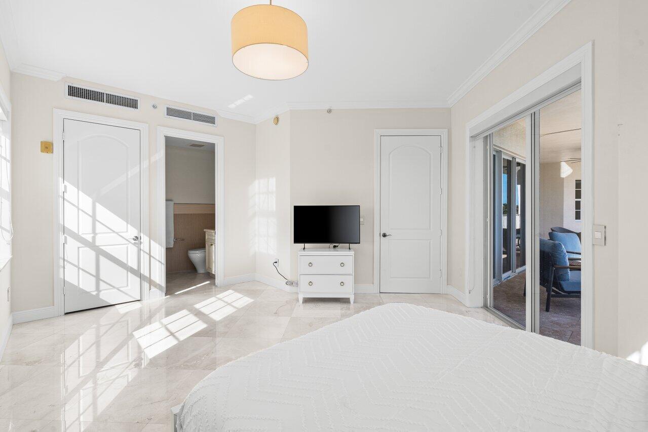 SUNRISE OCEAN CLUB CONDO - Residential Lease