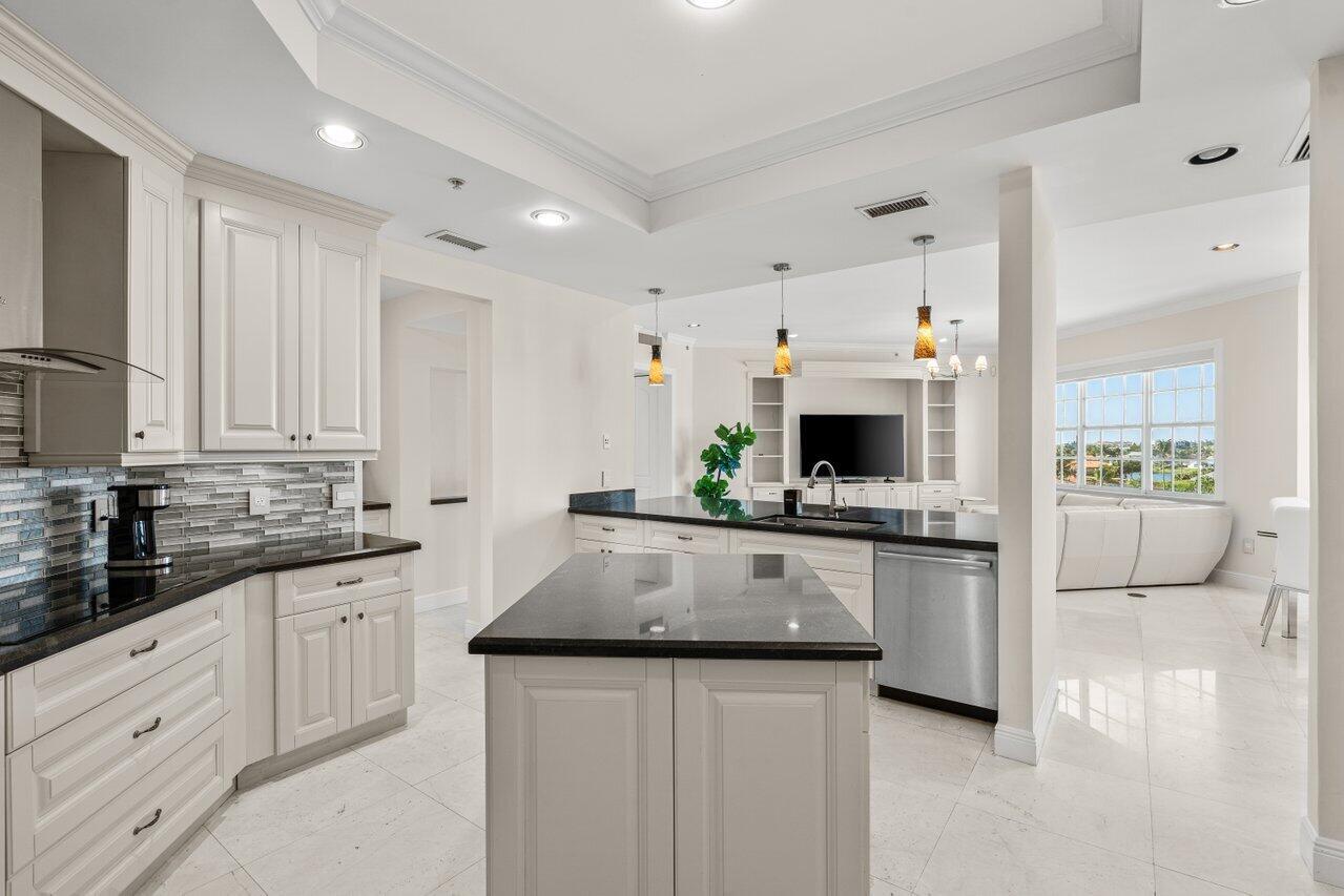 SUNRISE OCEAN CLUB CONDO - Residential Lease