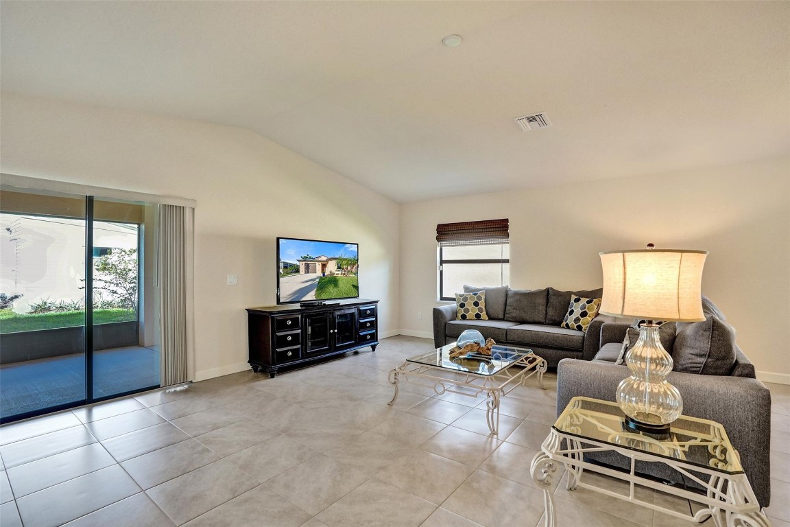 Spanish Lakes 1 - Residential