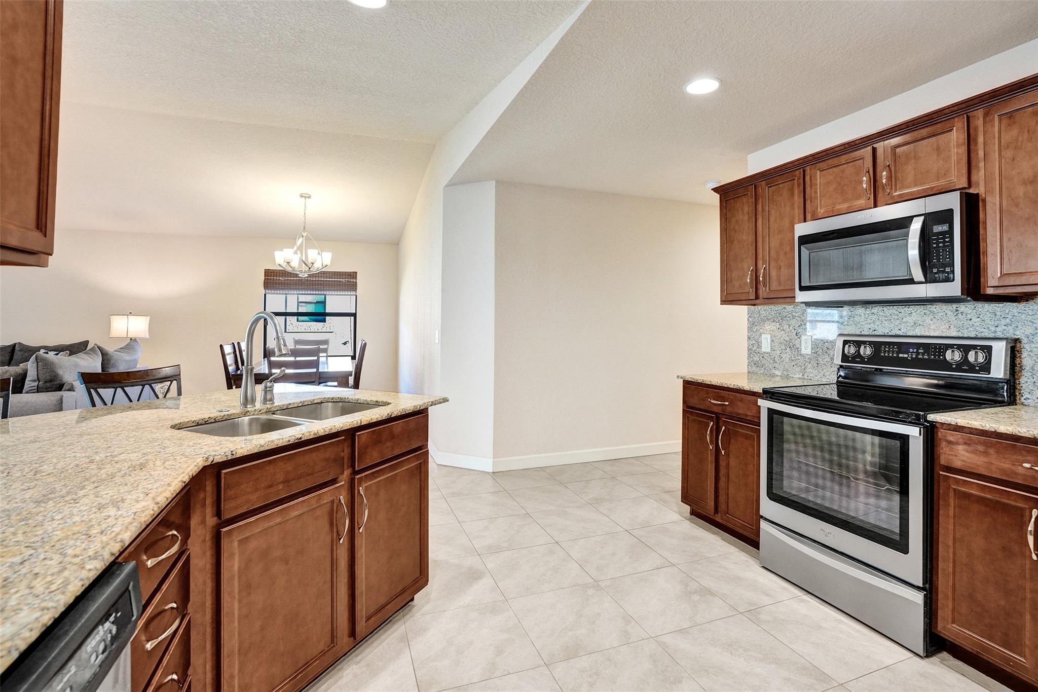 Spanish Lakes 1 - Residential