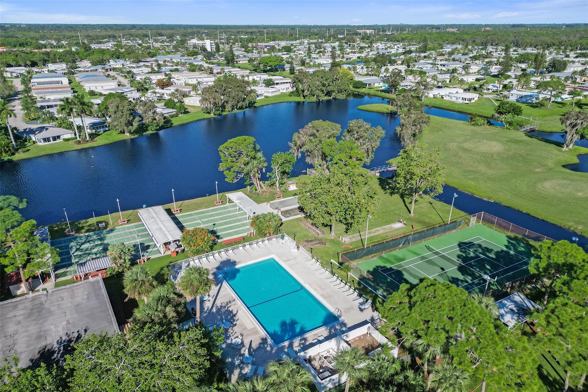 Spanish Lakes 1 - Residential