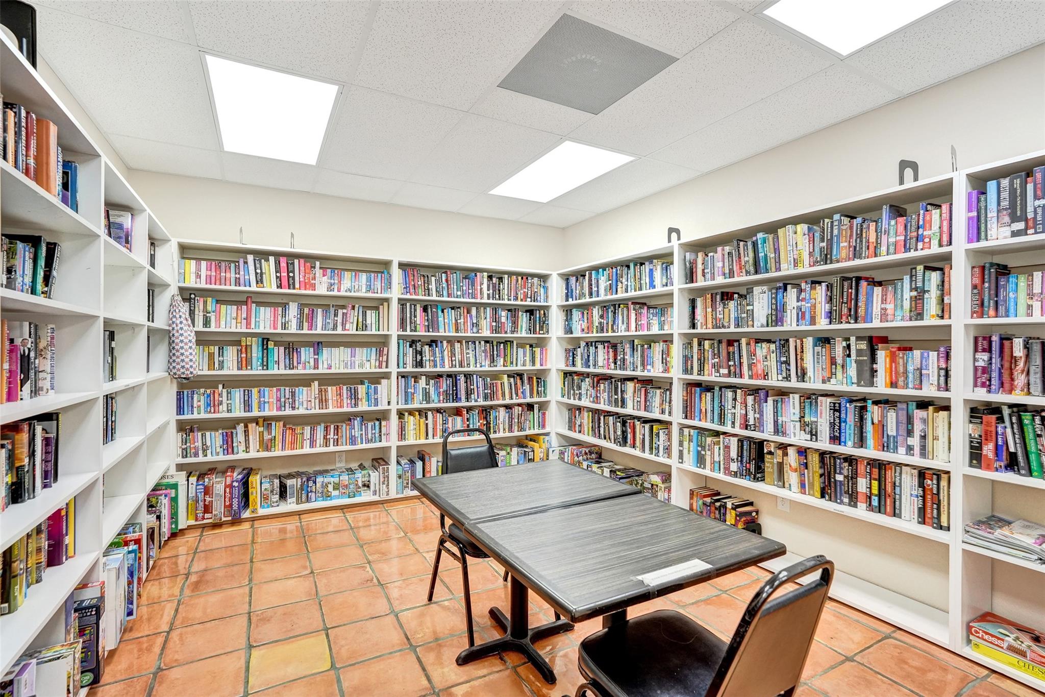 Spanish Lakes 1 - Residential