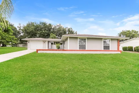 417 NE Cornwall Ave, Port St Lucie, FL 34983 - MLS#: F10498275