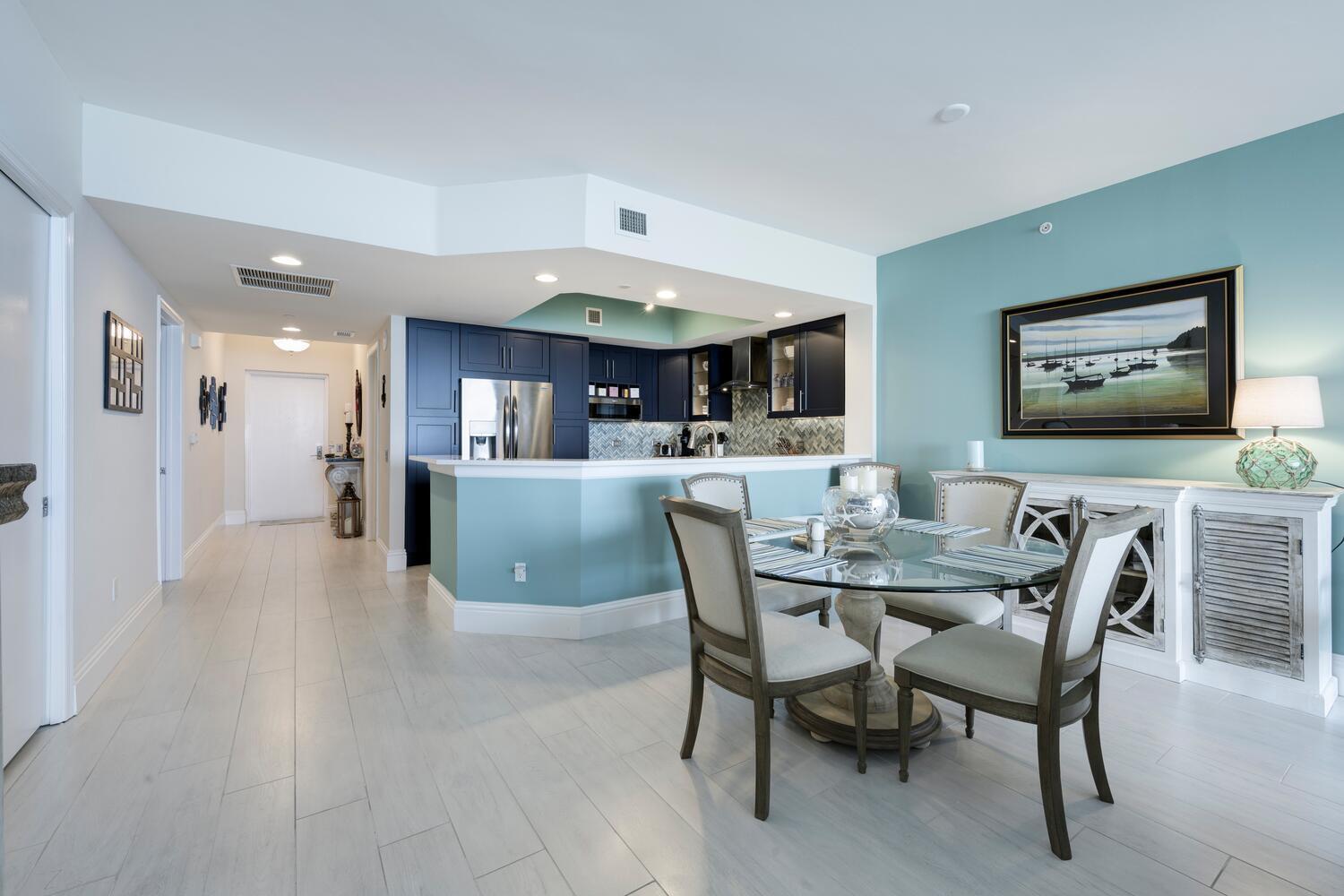 2650 Lake Shore Drive 1602, Riviera Beach, FL, 33404/$625,000 3 2650 Lake Shore Drive 1602