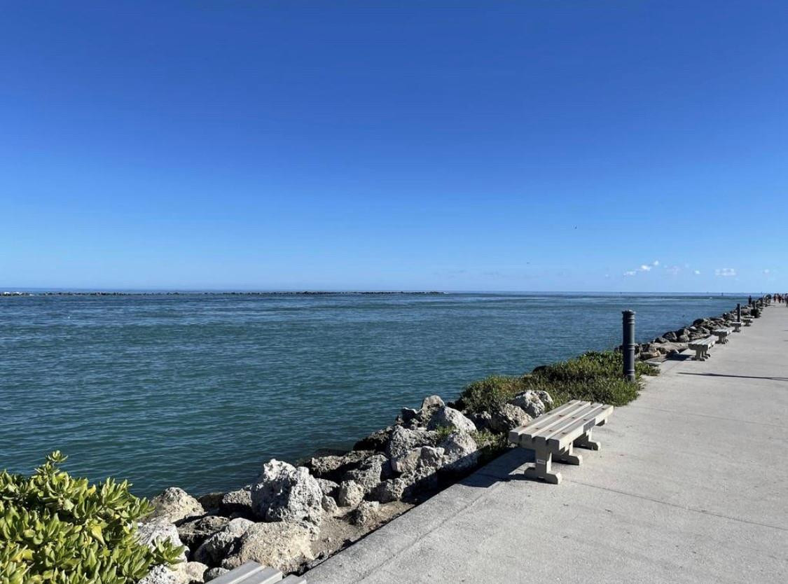 Harbour Isle At Hutchinso - Residential Lease