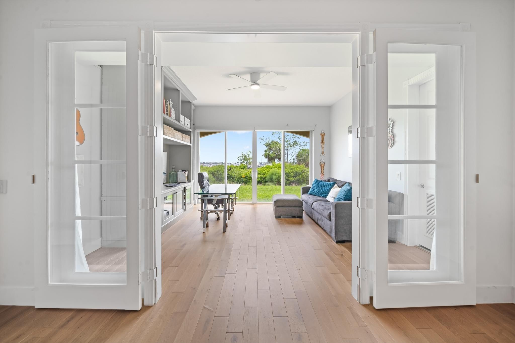 Harbour Isle At Hutchinso - Residential Lease